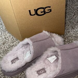 UGG Green Port Shearling Slides - sugar plum